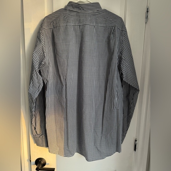 LACOSTE black and white collared long sleeve button up dress shirt (EU 41) - Picture 2 of 4